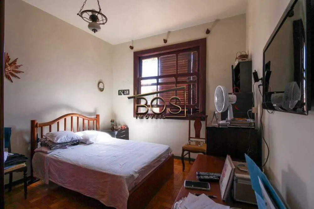 Casa, 4 quartos, 270 m² - Foto 2