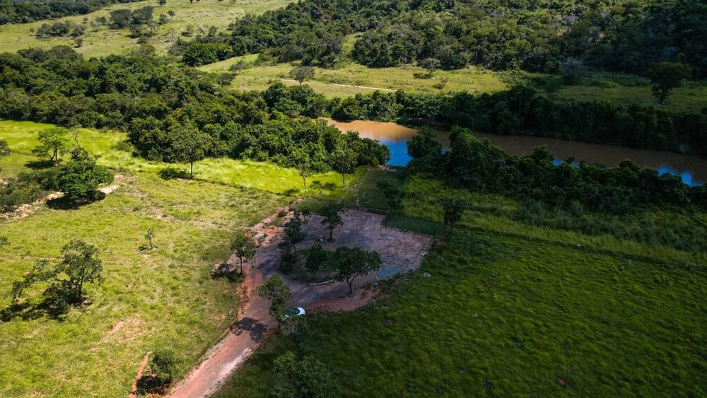 Terreno à venda com 1 quarto, 20000m² - Foto 1