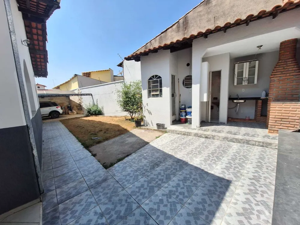 Casa, 3 quartos, 370 m² - Foto 1