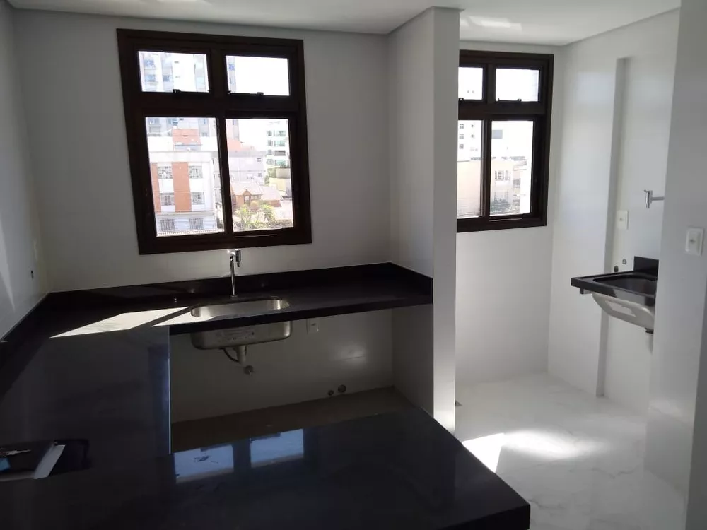 Apartamento à venda com 3 quartos, 85m² - Foto 5