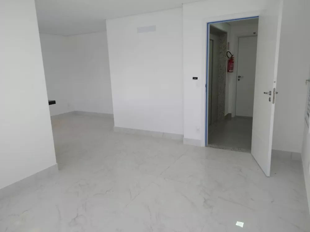 Apartamento à venda com 3 quartos, 85m² - Foto 4