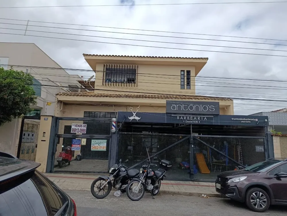 Casa, 3 quartos, 331 m² - Foto 1