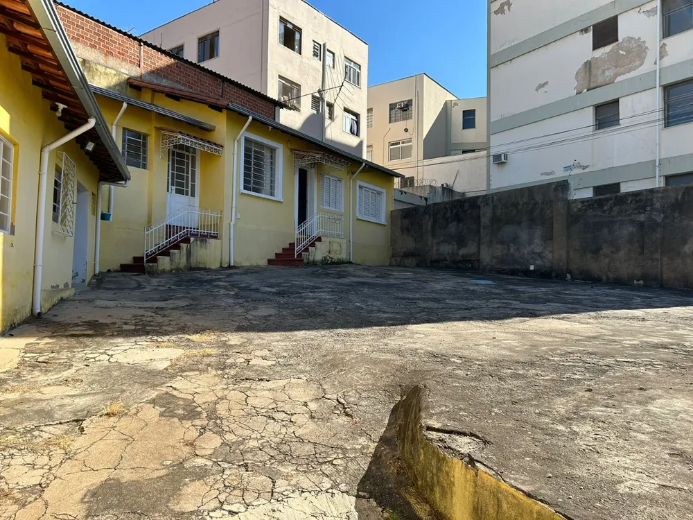 Casa, 1 quarto, 287 m² - Foto 2