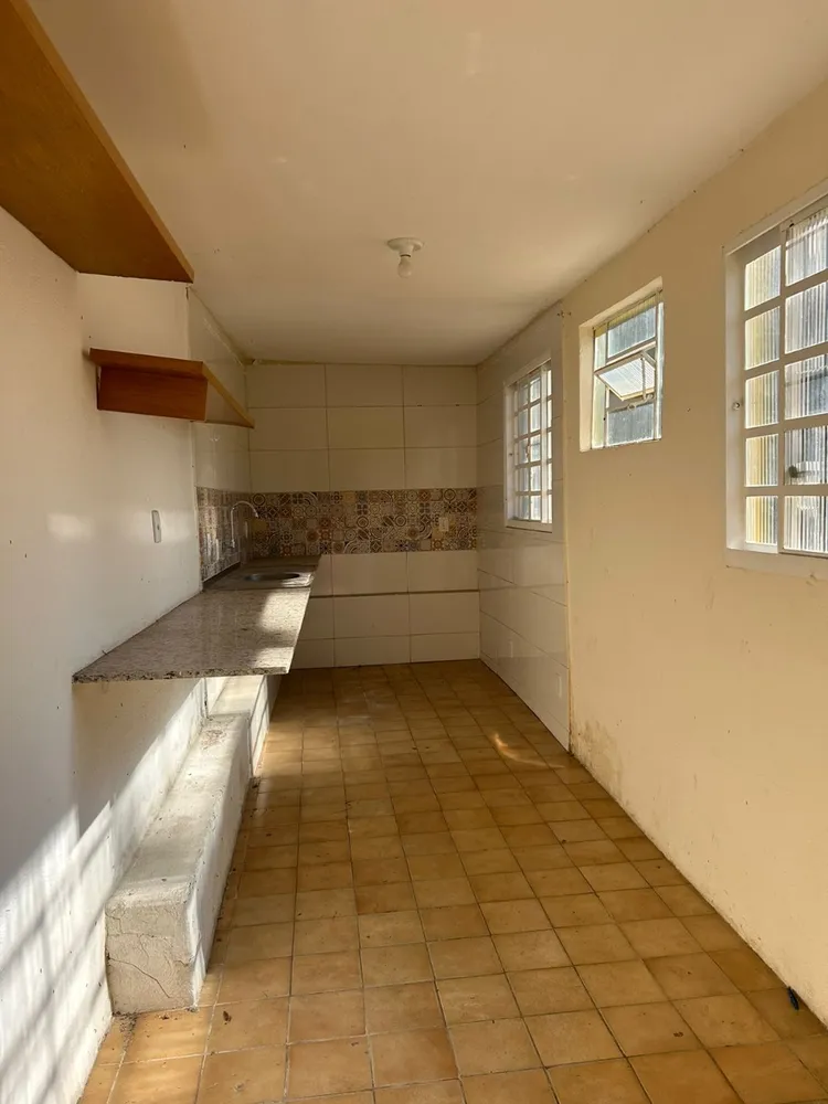 Casa, 1 quarto, 287 m² - Foto 1