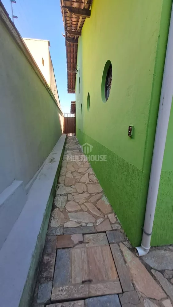 Casa à venda com 3 quartos, 230m² - Foto 22