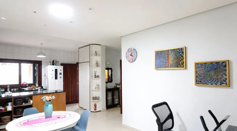 Casa, 3 quartos, 304 m² - Foto 3