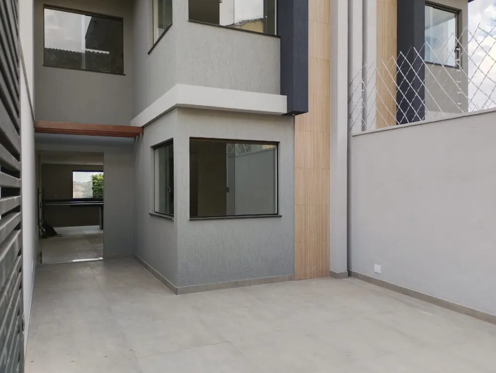 Casa, 3 quartos, 160 m² - Foto 2