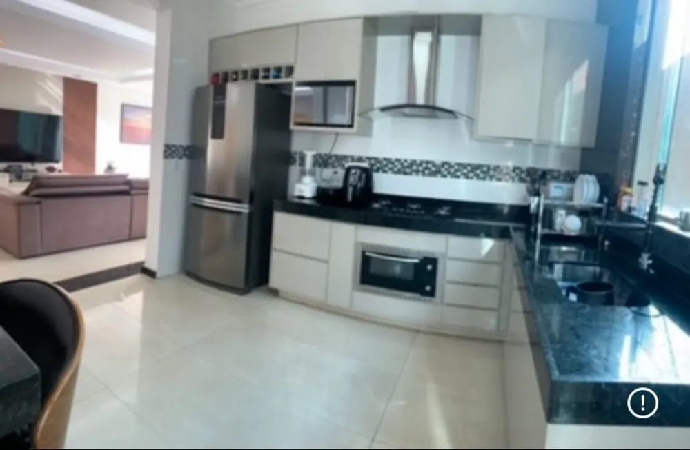 Casa, 3 quartos, 360 m² - Foto 4