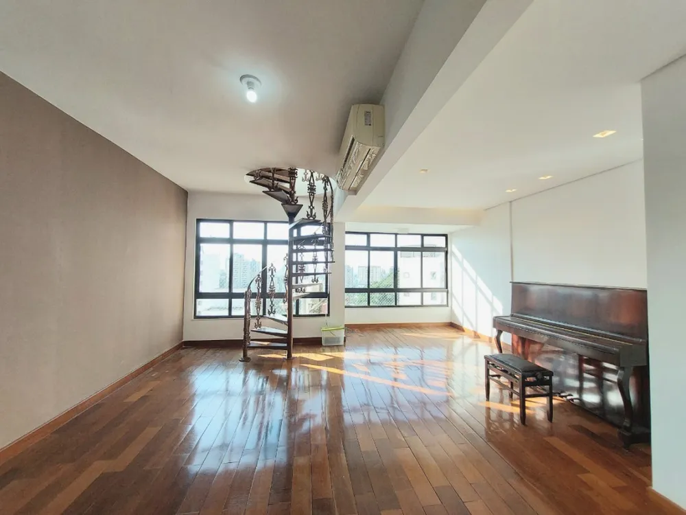 Cobertura, 3 quartos, 220 m² - Foto 5