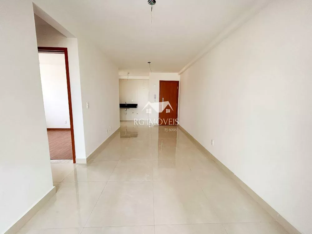 Apartamento à venda com 2 quartos, 67m² - Foto 9