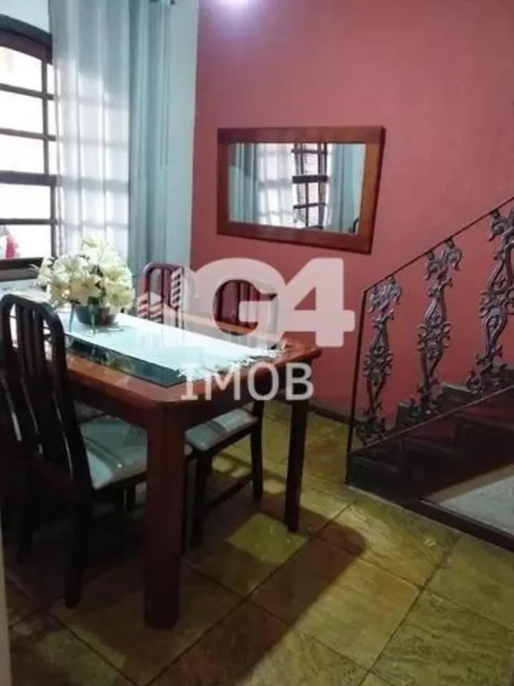 Casa, 3 quartos, 200 m² - Foto 11