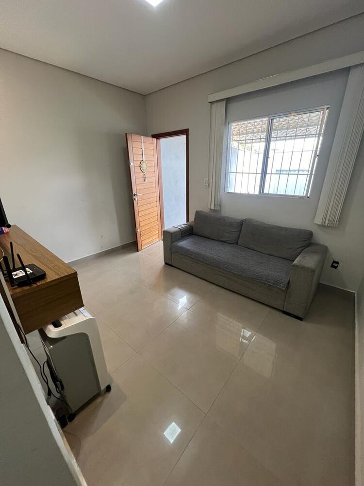 Casa à venda com 2 quartos, 68m² - Foto 4