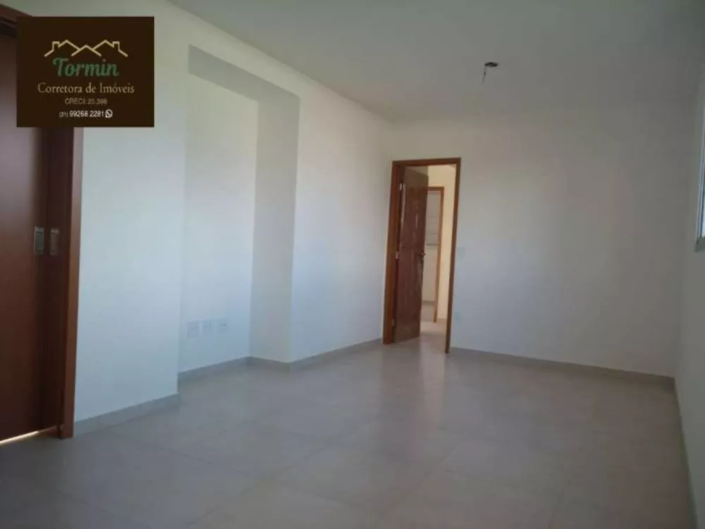 Apartamento à venda com 3 quartos, 76m² - Foto 1