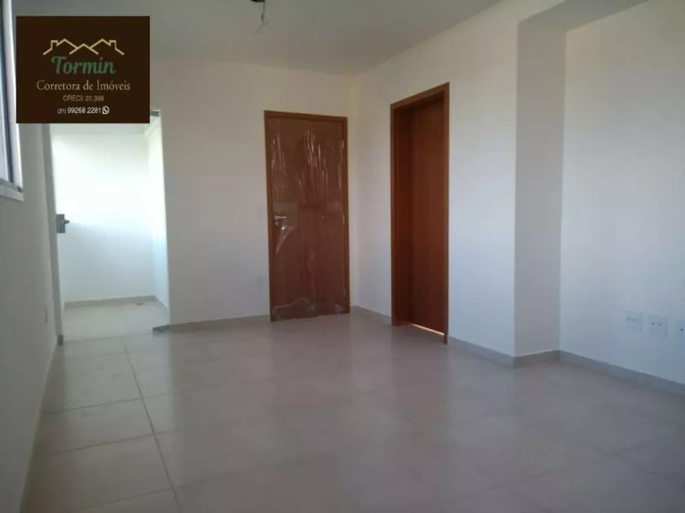 Apartamento à venda com 3 quartos, 76m² - Foto 2