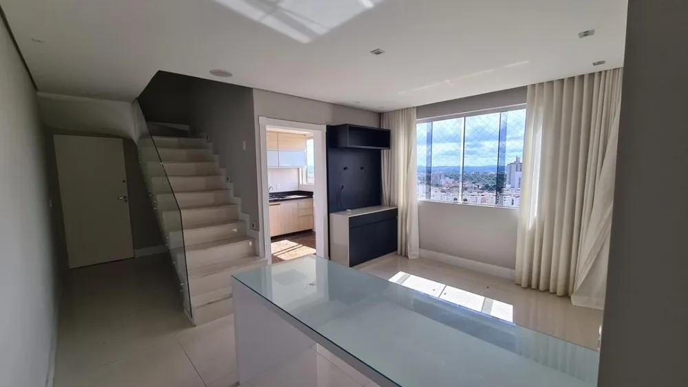 Cobertura, 3 quartos, 190 m² - Foto 1