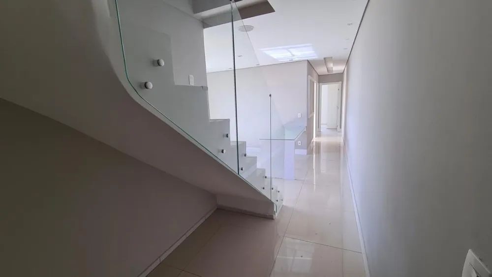 Cobertura, 3 quartos, 190 m² - Foto 4