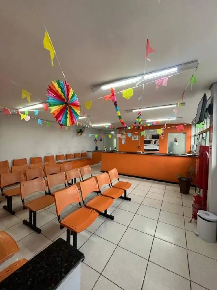 Loja-Salão, 376 m² - Foto 1