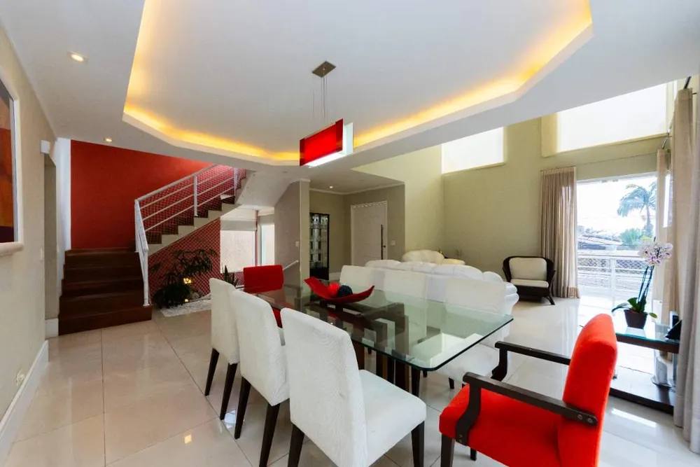 Casa, 3 quartos, 411 m² - Foto 1