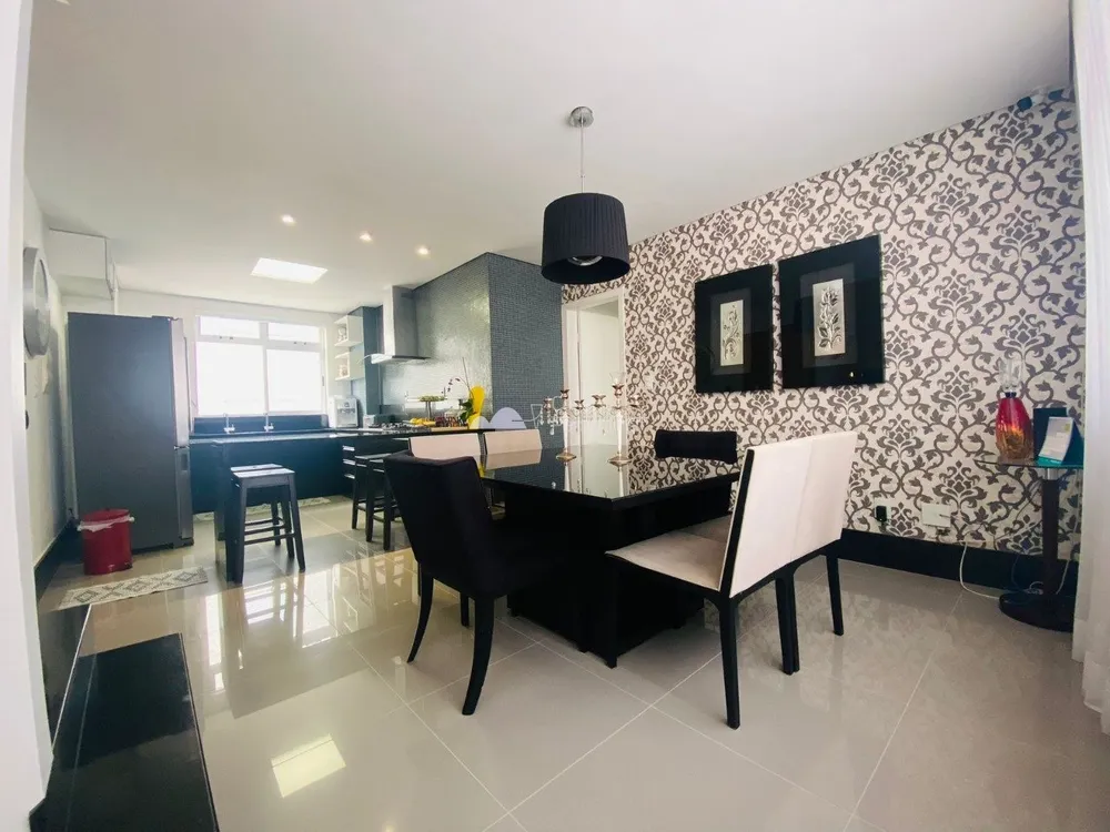 Apartamento, 5 quartos, 219 m² - Foto 3