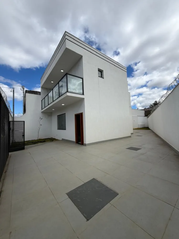 Casa, 3 quartos, 162 m² - Foto 3