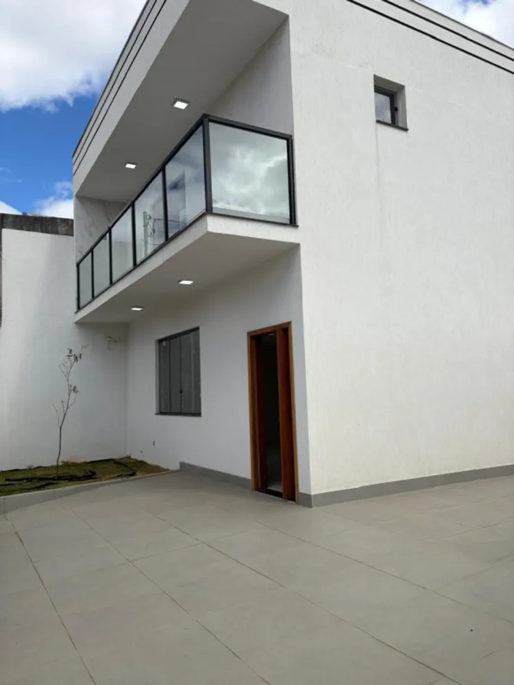 Casa, 3 quartos, 162 m² - Foto 2