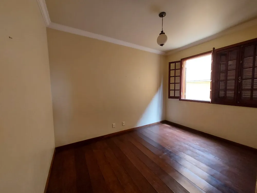 Casa, 5 quartos, 420 m² - Foto 1