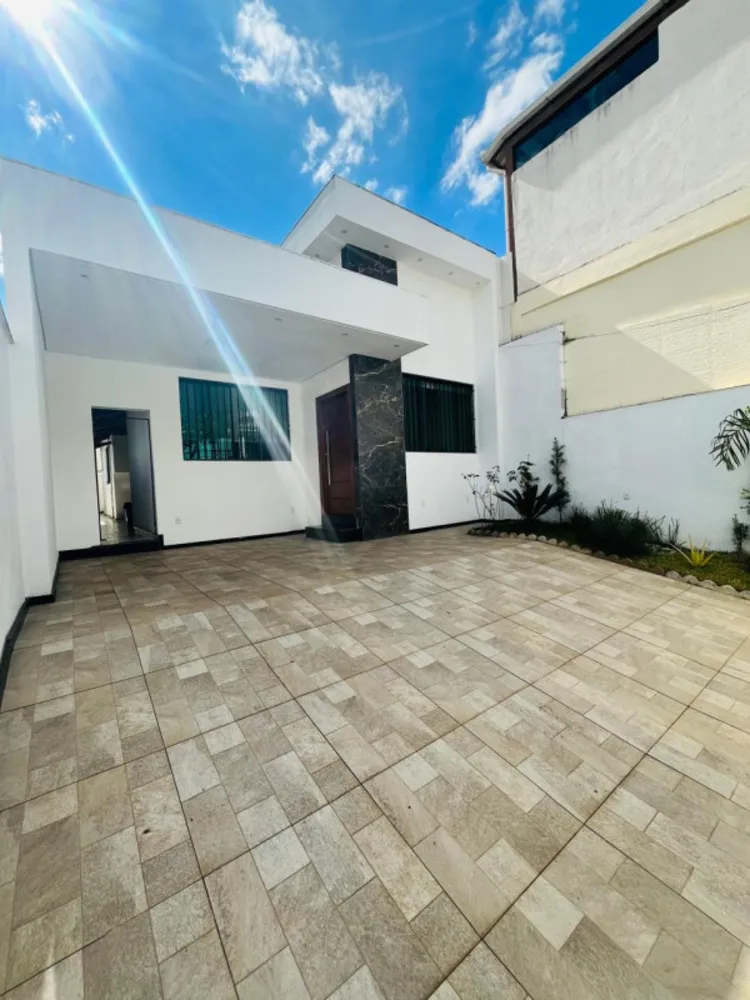Casa, 3 quartos, 180 m² - Foto 1