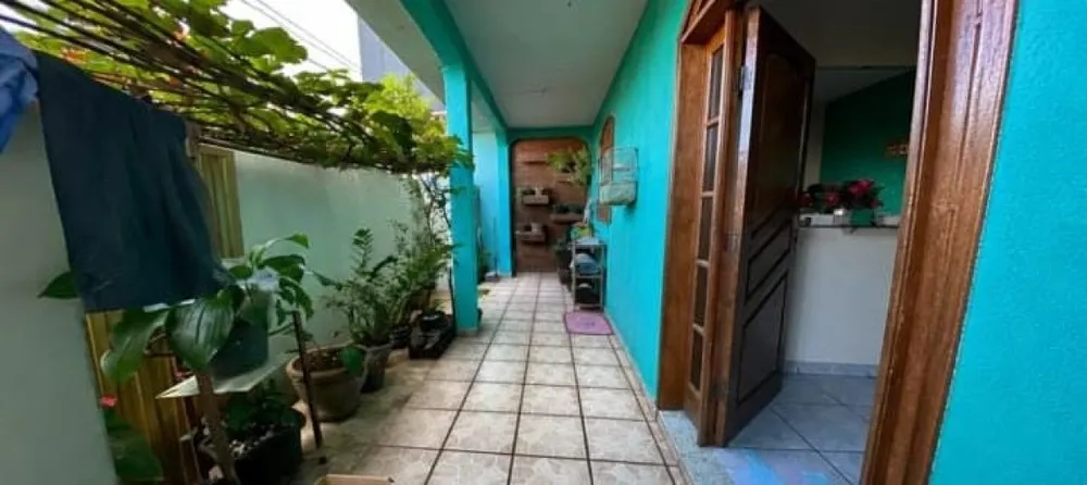 Casa, 4 quartos, 190 m² - Foto 2