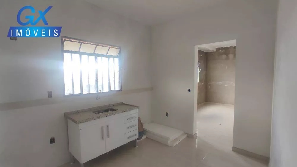 Casa à venda com 4 quartos, 200m² - Foto 23