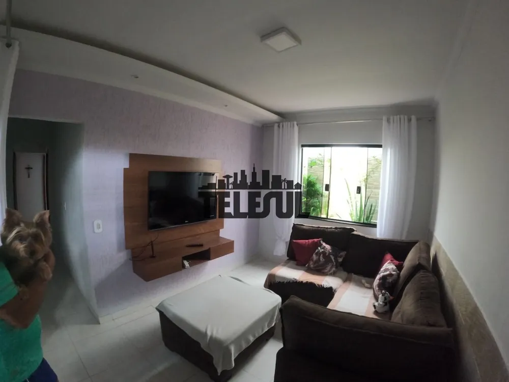 Casa, 3 quartos, 200 m² - Foto 1