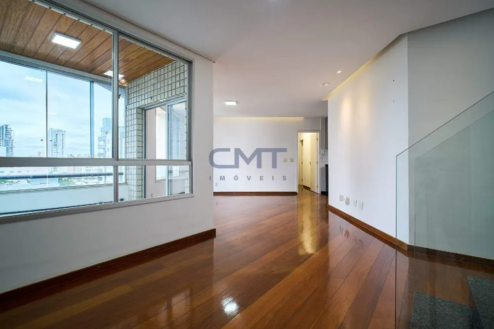 Cobertura, 3 quartos, 330 m² - Foto 2
