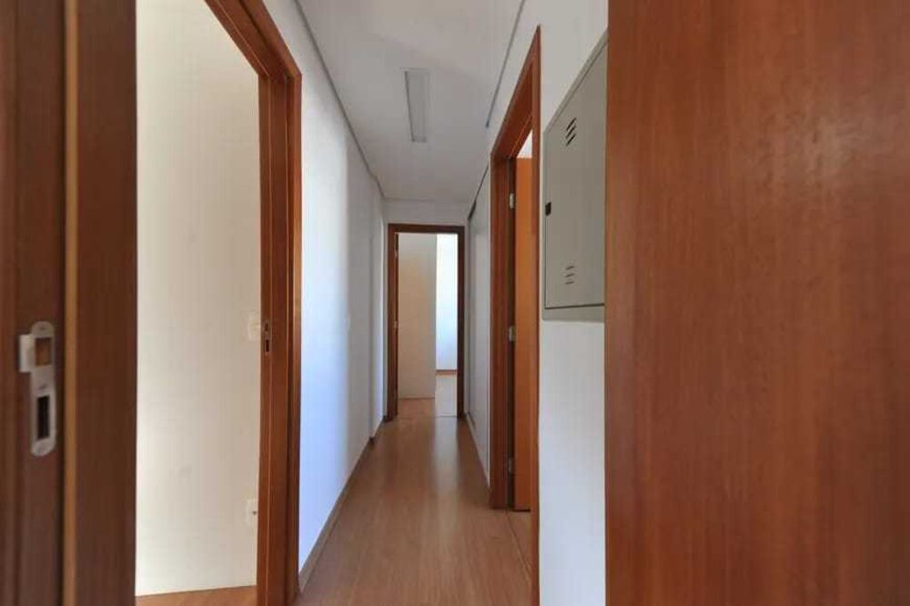 Apartamento à venda com 3 quartos, 90m² - Foto 5