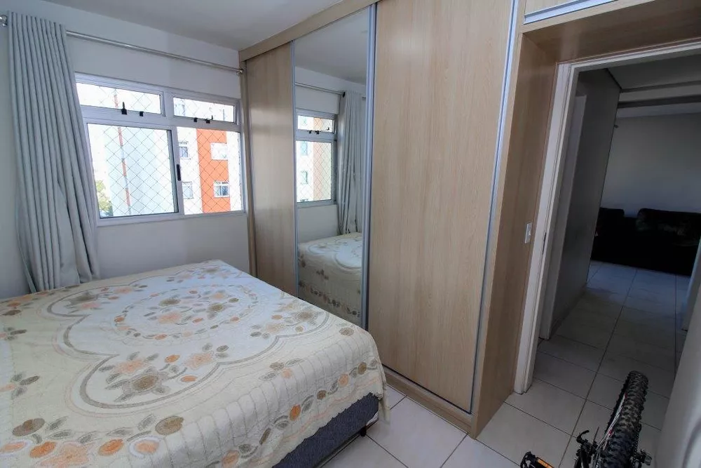 Apartamento à venda com 3 quartos, 60m² - Foto 4