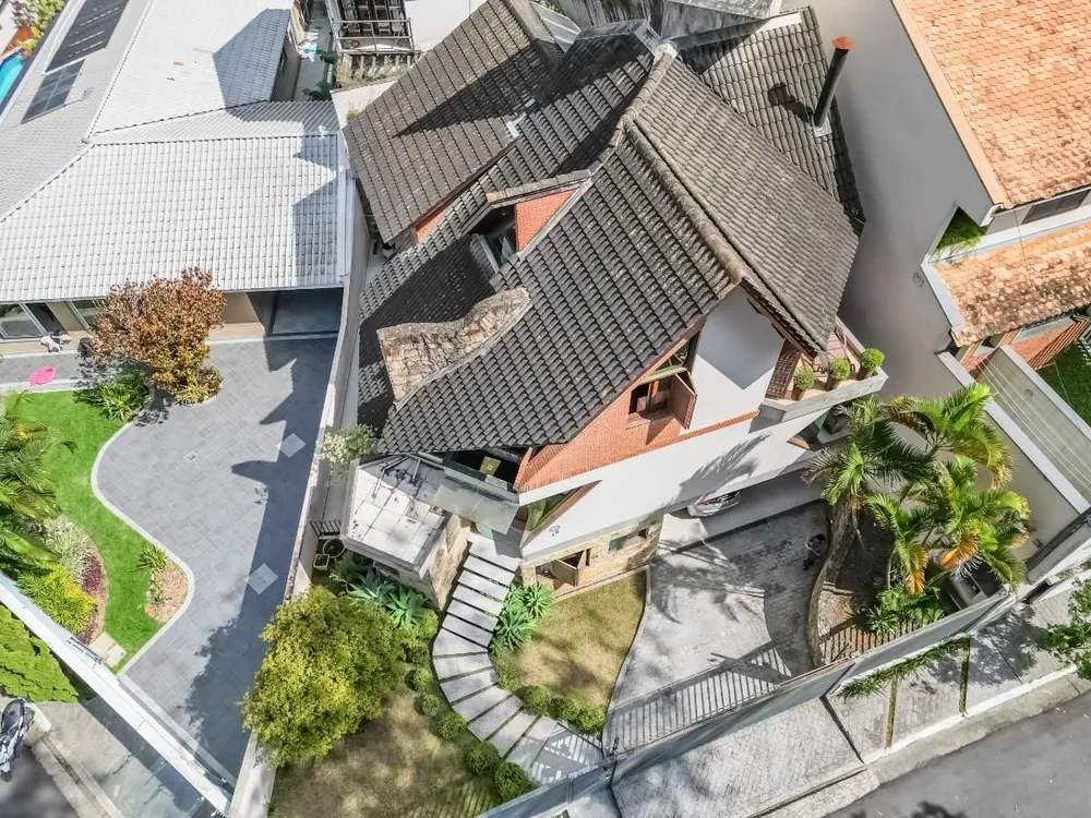 Casa, 4 quartos, 273 m² - Foto 4
