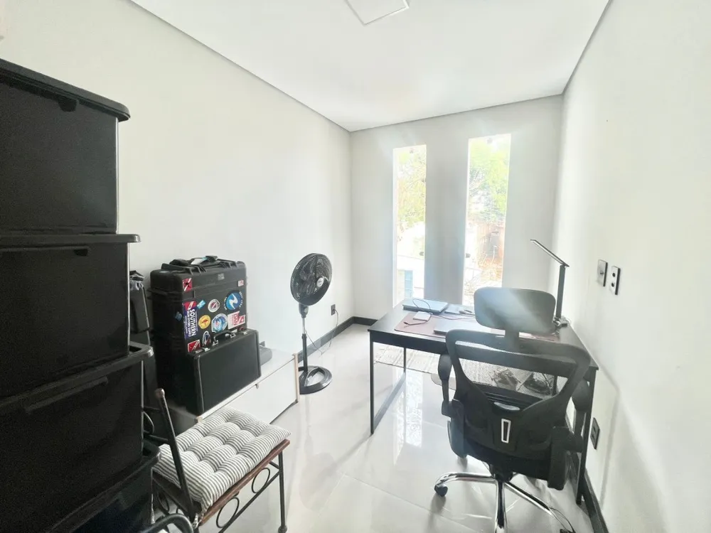 Casa, 3 quartos, 230 m² - Foto 11