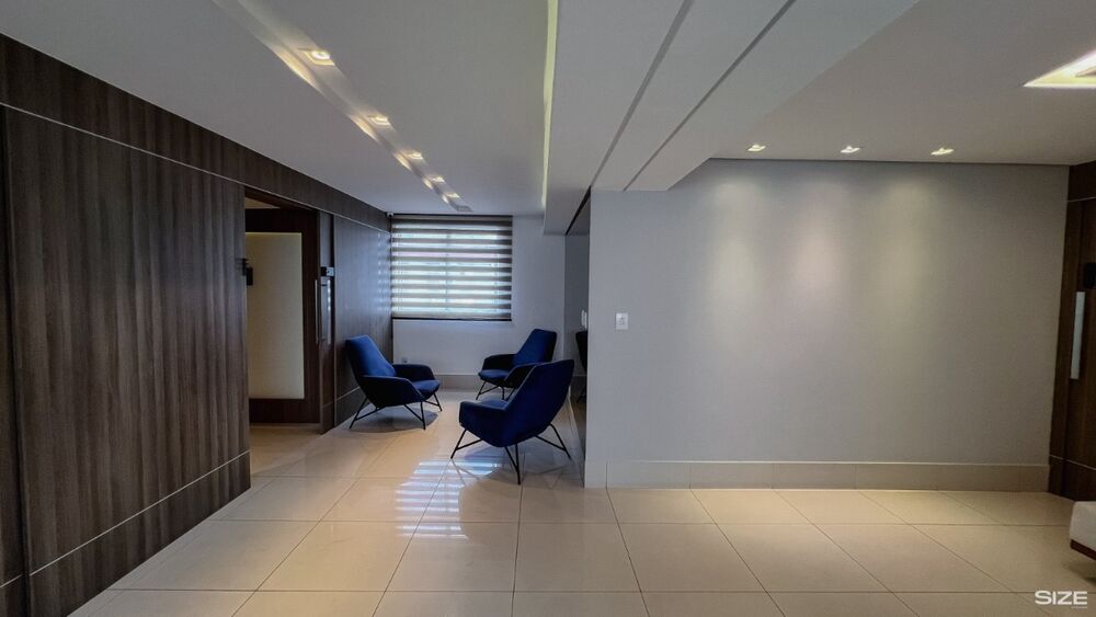 Cobertura à venda com 4 quartos, 305m² - Foto 1