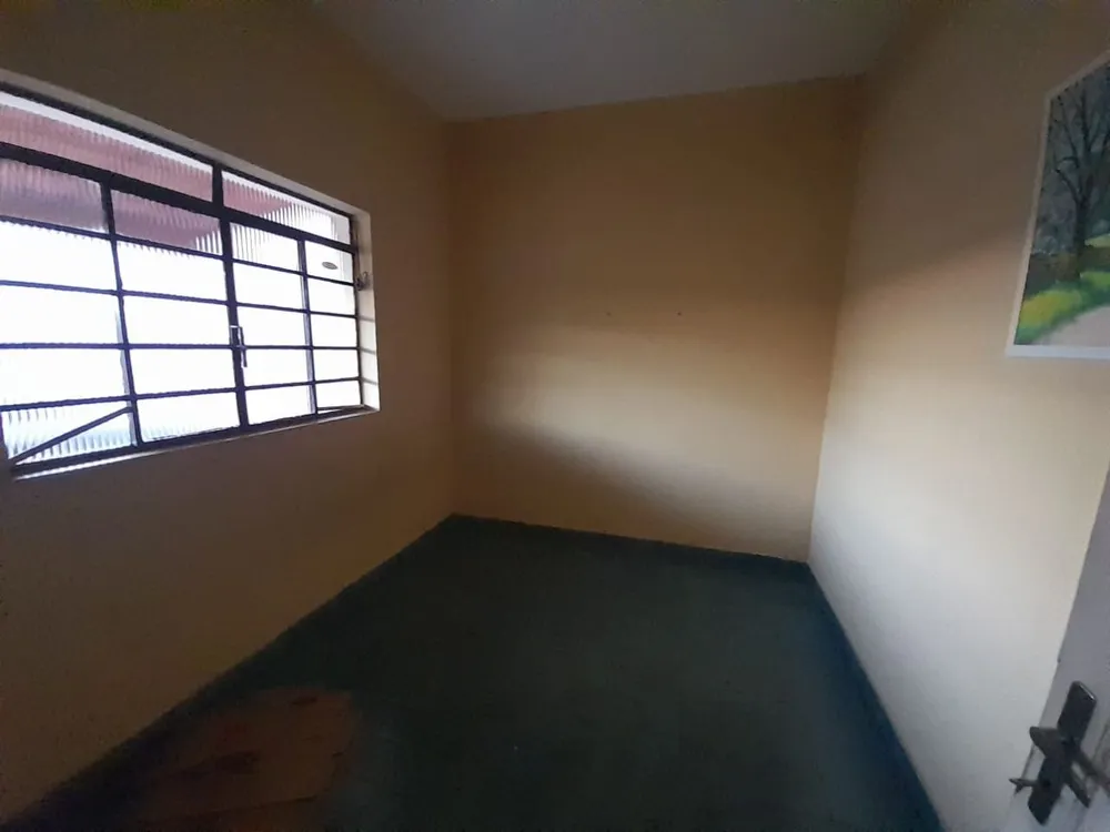 Casa, 6 quartos, 181 m² - Foto 3