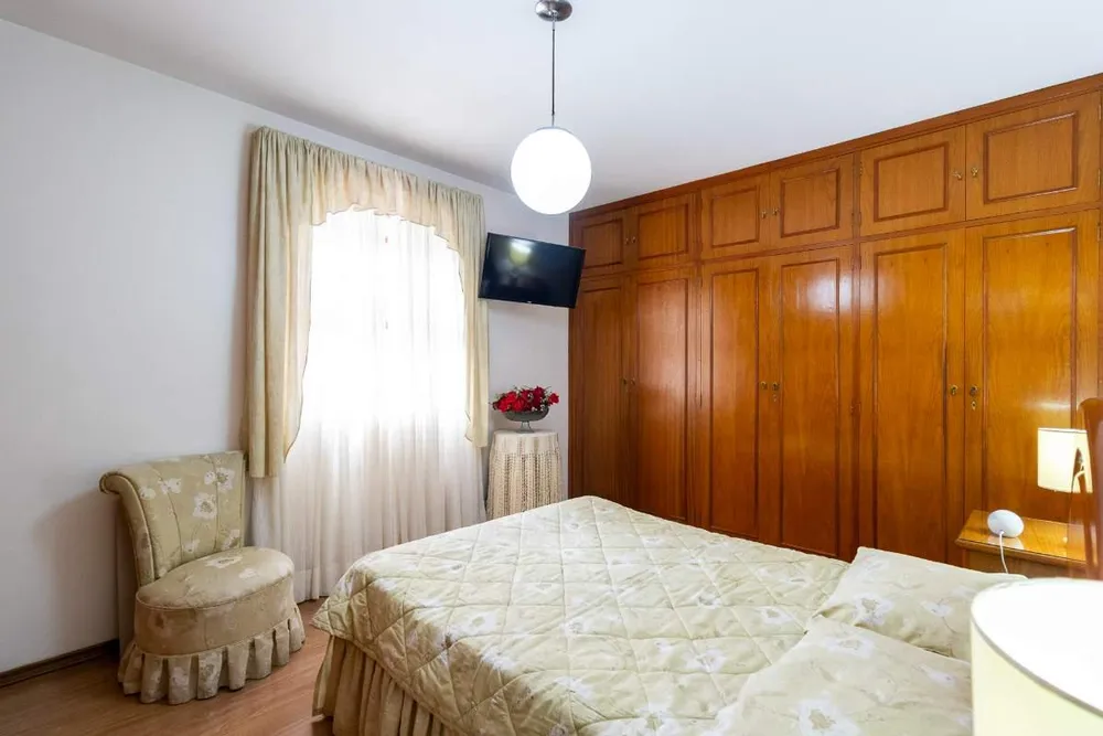 Casa, 3 quartos, 245 m² - Foto 10