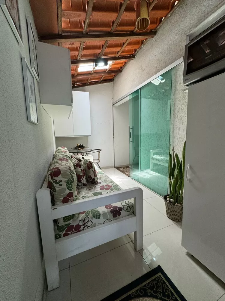 Apartamento à venda com 2 quartos, 65m² - Foto 2