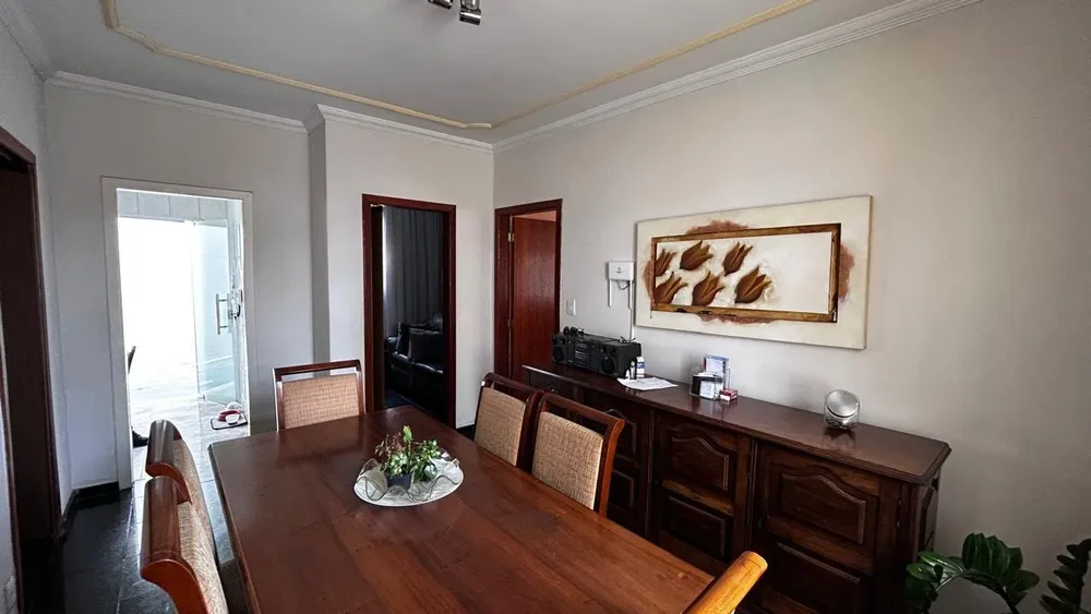 Casa, 4 quartos, 200 m² - Foto 11