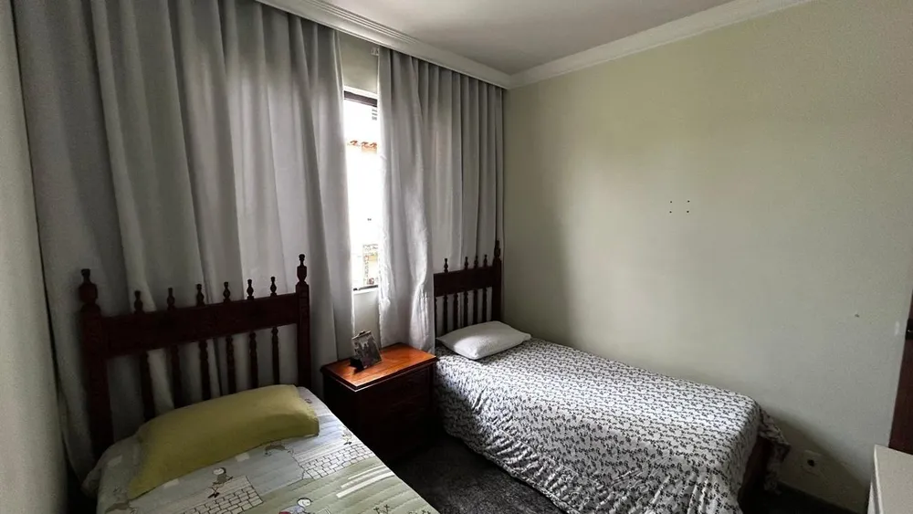 Casa, 4 quartos, 200 m² - Foto 1