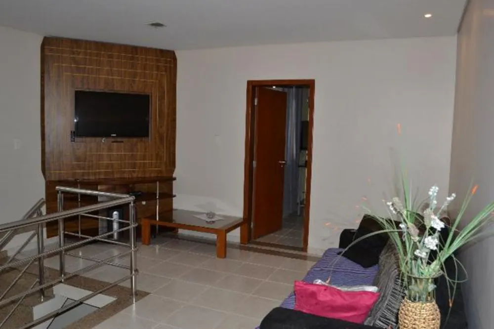 Casa, 4 quartos, 212 m² - Foto 9