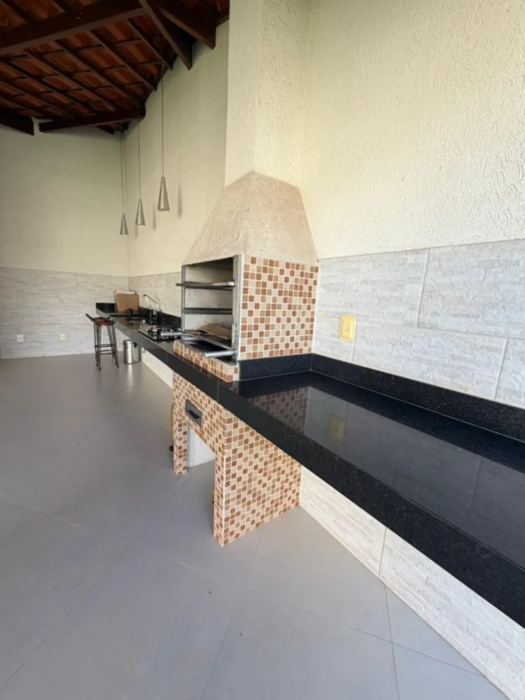 Casa, 3 quartos, 200 m² - Foto 2