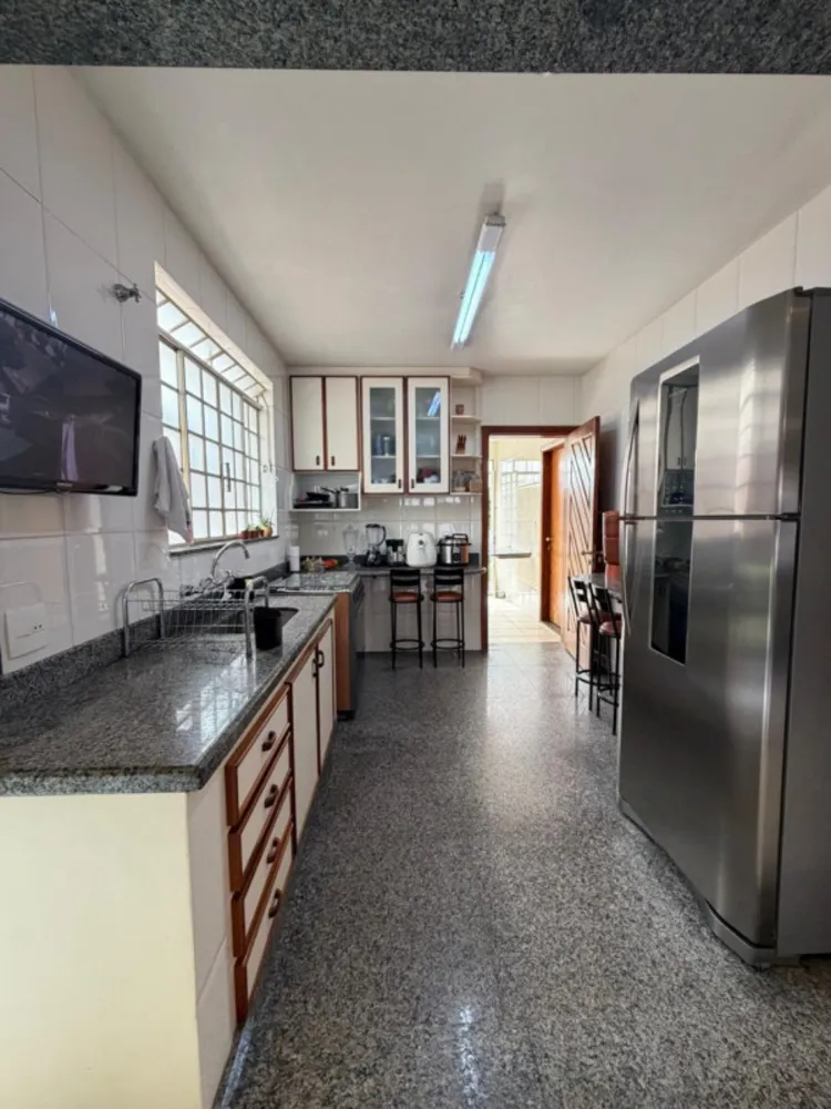 Casa, 3 quartos, 200 m² - Foto 10