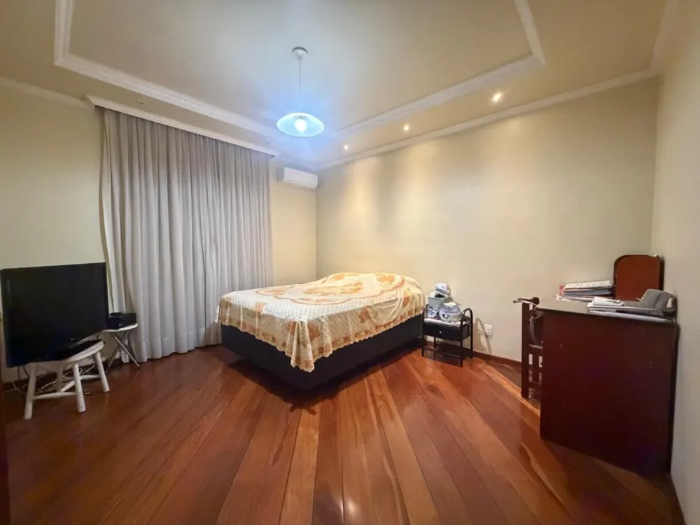 Casa, 3 quartos, 200 m² - Foto 18