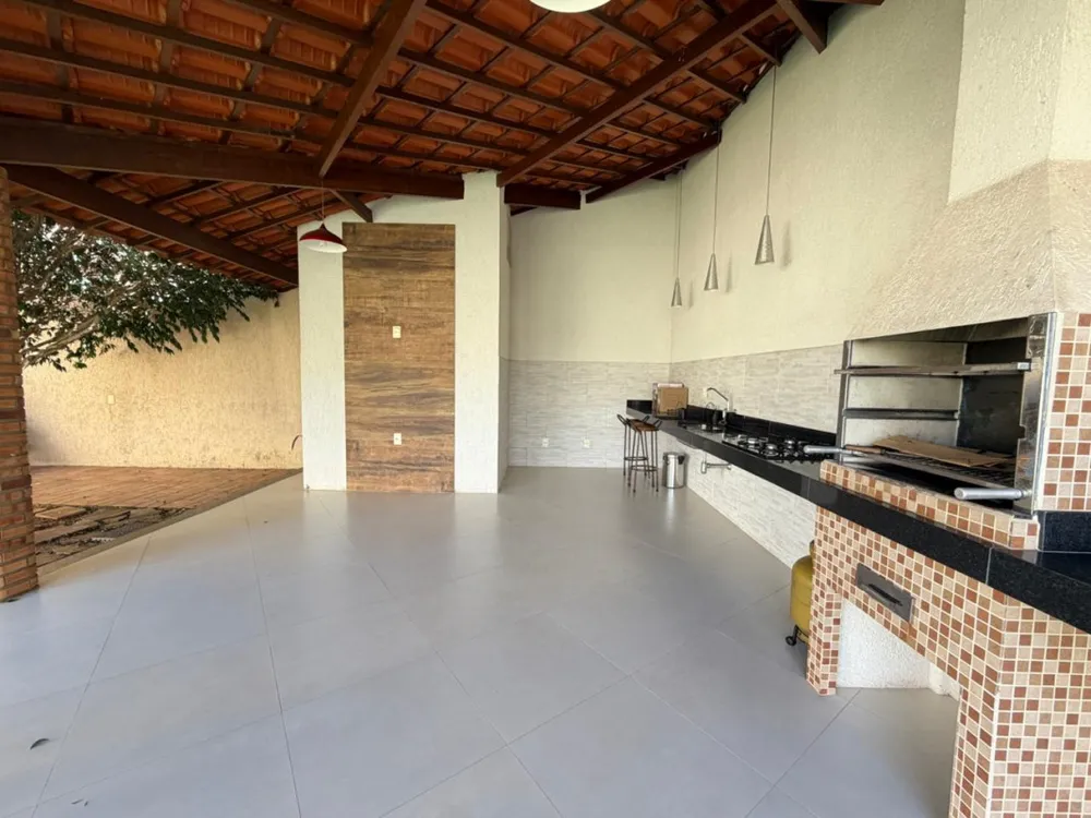 Casa, 3 quartos, 200 m² - Foto 3