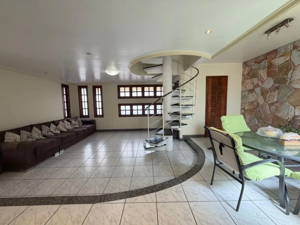 Casa, 3 quartos, 200 m² - Foto 10