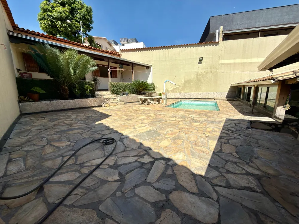 Casa, 3 quartos, 292 m² - Foto 3