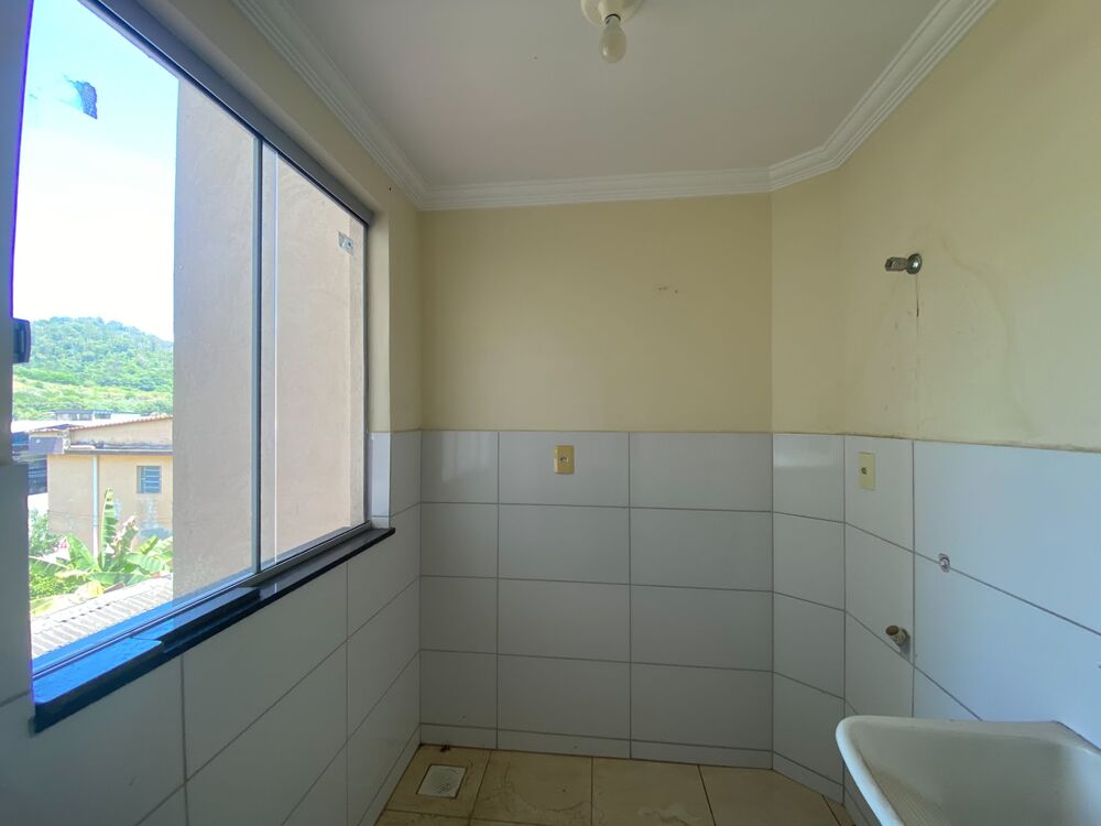 Apartamento à venda com 2 quartos, 60m² - Foto 3