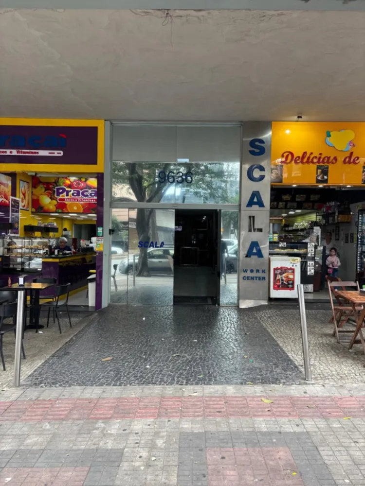 Sala-Conjunto, 300 m² - Foto 1